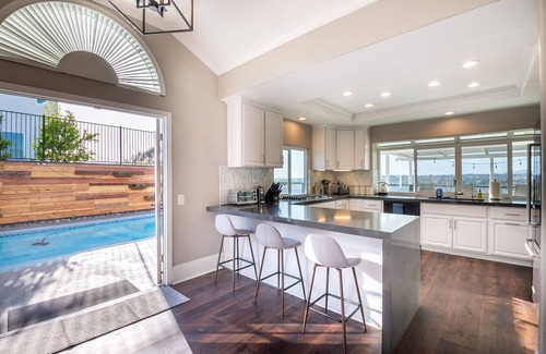 Rancho del Rey House | Beautiful Scenic Views of Coronado Bridge