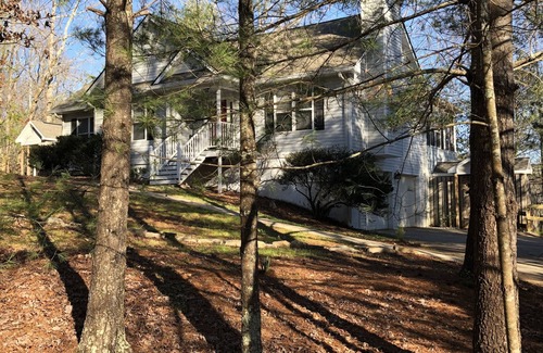 Dahlonega House | ❤️Beautiful Screen Porch in Dahlonega❤️