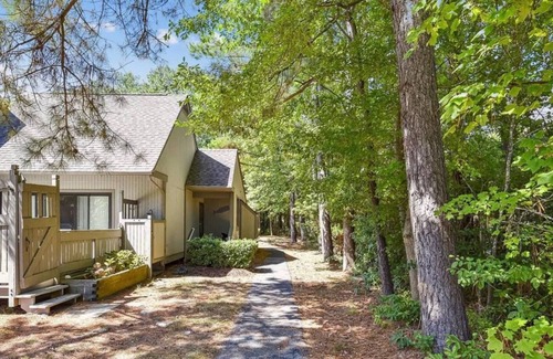 Bethany Beach House | Beautiful Sea Colony Condo for 4