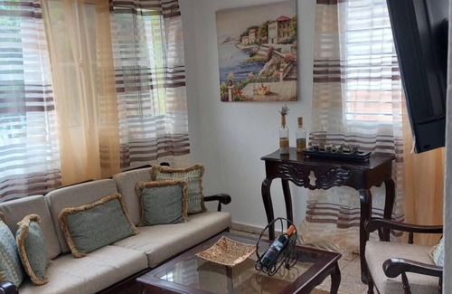 Paraiso Apartment | Beautiful sea front apartment