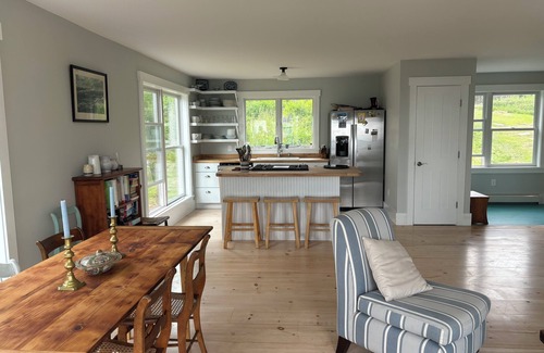 Tenants Harbor Cottage | Beautiful Seaside cottage with stunning views