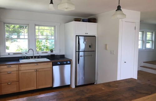 Tenants Harbor House | Beautiful Seaside Cottage with Expansive Ocean Views