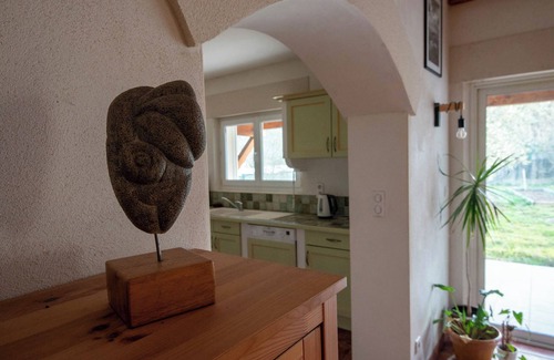 Alba-la-Romaine House | Beautiful single-storey villa with swimming pool, in a quiet location on the edge of the village