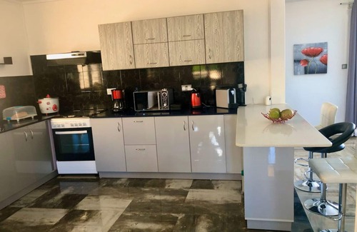 Pointe Aux Piments House | Beautiful spacious villa with pool