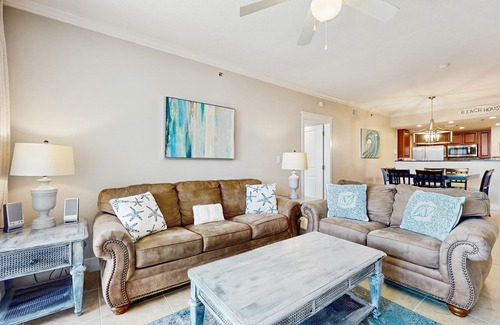 Fort Walton Beach Condo | Beautiful, Spacious Condo At Waterscape Children's Playground, 2 Hot Tubs