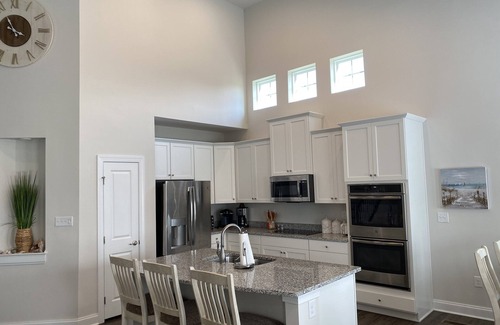 Ocean View House | Beautiful! Spacious 2 Story Home Close to the Beach - Cancellation Flexibility