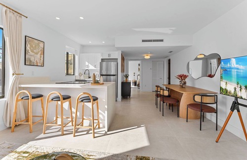 East Little Havana Apartment | Beautiful Spacious 2BR Apartment