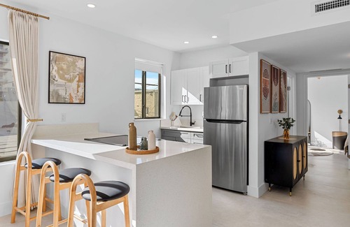 East Little Havana Apartment | Beautiful Spacious 2BR Apartment