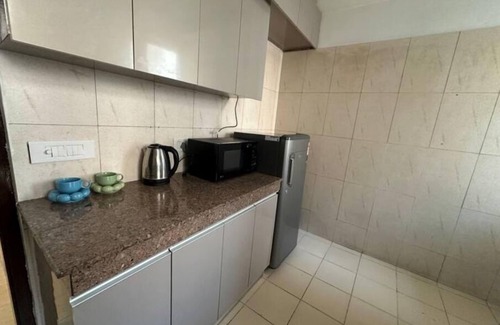 Noida Apartment | Beautiful Spacious 3 bedroom apartment