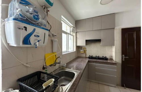 Noida Apartment | Beautiful Spacious 3 bedroom apartment