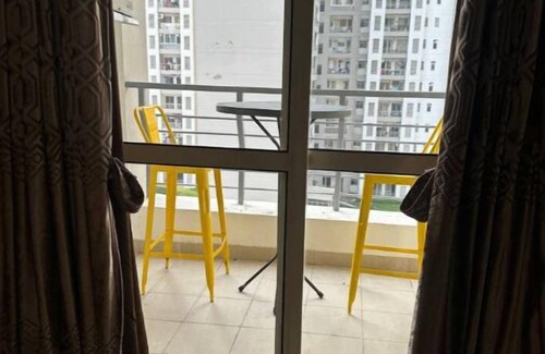 Noida Apartment | Beautiful Spacious 3 bedroom apartment