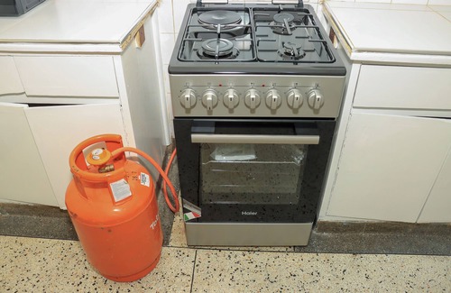 Mbotela Apartment | Beautiful spacious apartment in gated community 20 min from Internatn'l Airport!