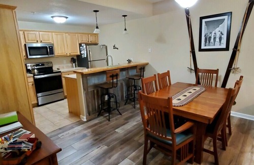 Fraser Condo | Beautiful Spacious Condo.