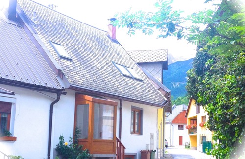 Bovec House | Beautiful Spacious Family Chalet. Quiet location in Bovec Centre. Mountain Views