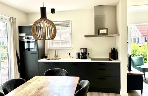 Hoge Hexel House | Beautiful, spacious and very bright 6-person villa with 3 bedrooms, 2 bathrooms in Overijssel.