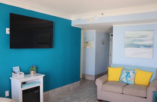 Myrtle Beach Condo | Beautiful Spacious Updated True1 Bdrm Spectacular Views