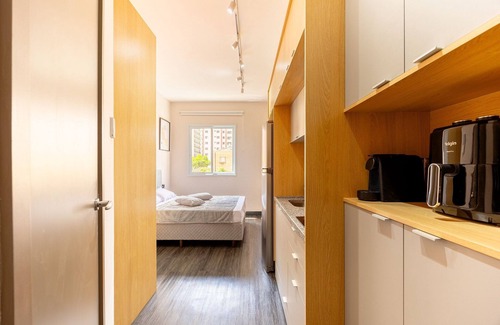 Santa Paula House | Beautiful studio with parking included, ap306