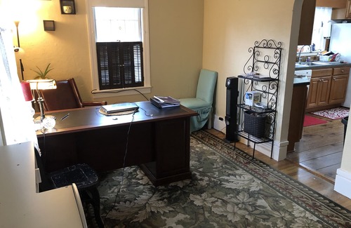 Finesville House | Beautiful stone house in pastoral riverside town