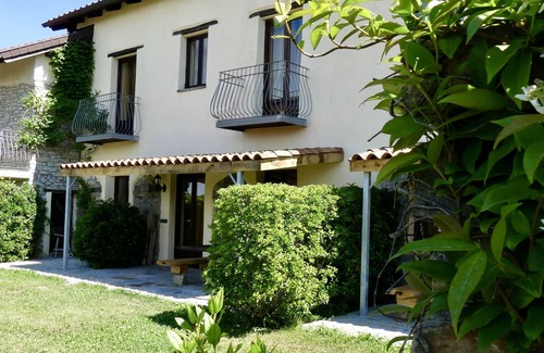 Mombarcaro Cottage | Beautiful stone-built holiday home with large veranda