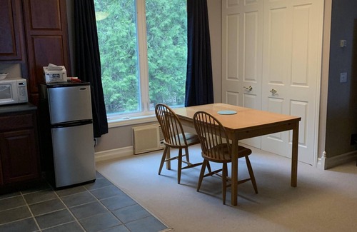 Harrisville Cottage | Beautiful studio cottage! Sandy Beachfront at your door step! Amazing sunrises!