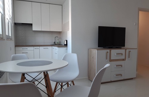 Skierniewice Apartment | Beautiful studio flat in the heart of the city. Equipped with basic amenities
