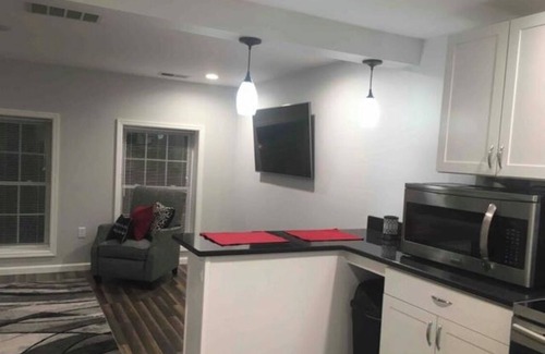 Maysville Apartment | Beautiful studio in historic downtown Maysville