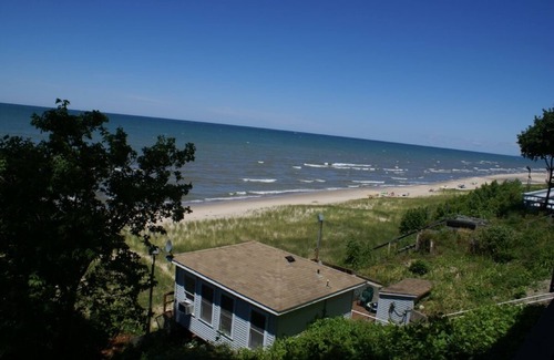 South Haven Apartment | Beautiful Studio rental in SW Michigan & near lake