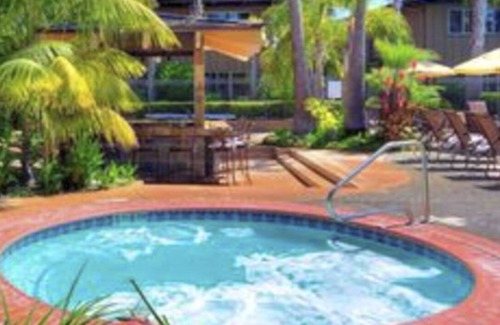 La Playa Apartment | Beautiful studio unit at resort, sleeps 4