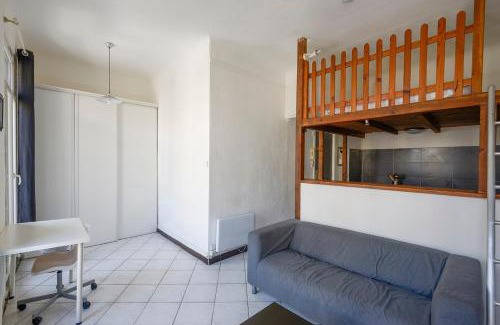 Lodi Apartment | Beautiful studio - view on Notre-Dame de la Garde