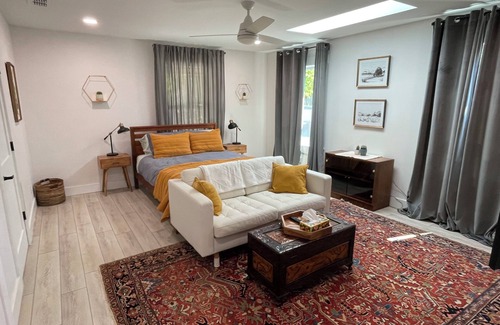 Orange Park Apartment | Beautiful Studio with Kitchenette close to Mayo Clinic JAX