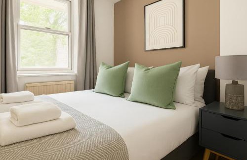 St Luke's Apartment | Beautiful Stylish 2 Bed Flat Clerkenwell