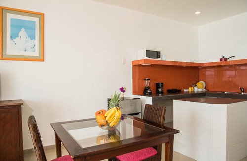 Centro - Supmza 001 Hotel | Beautiful suite w/ocean view balcony