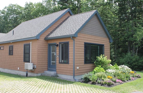 Wells Cabin | Beautiful Summerscape Cottage - Wells Maine