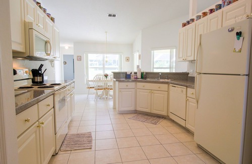 Inverness House | Beautiful & Sunny Pool Home with Golf View