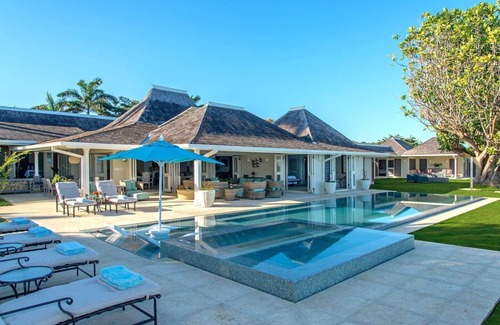 Tryall Villa | Beautiful Sunset Luxury villa