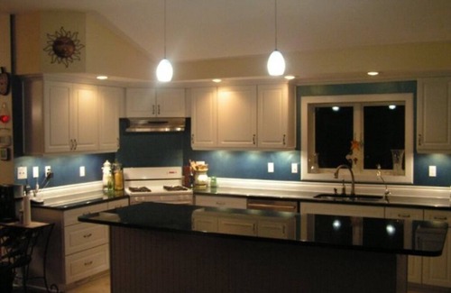 East Lake House | Beautiful Sunsets on Lake Tarpon. Fish, Swim, Jetski and More