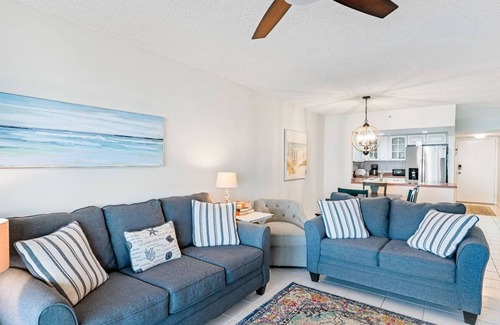 Indian Shores Condo | Beautiful Sunsets & Ocean View! Sandcastle 1 Indian Shores Beach 3BR 2BA