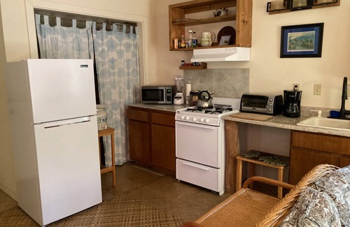 Keaau Apartment | Beautiful Surroundings- Private Lanai- Near Ocean