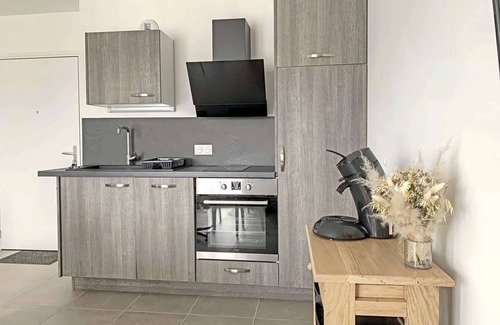 Berck-sur-Mer Apartment | Beautiful T2 in Berck-Plage - Balcony, Private Parking and Beach Access