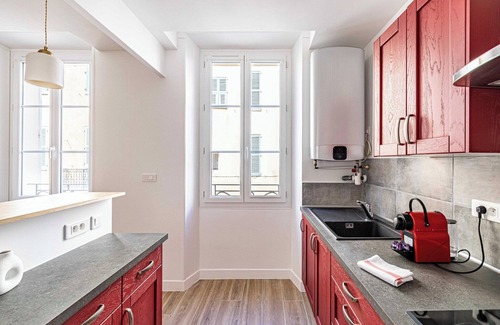 Le Suquet Apartment | Beautiful T2 in the heart of suquet - 5min beach