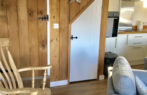 Axminster Cottage | Beautiful thatched country cottage, quiet countryside position .