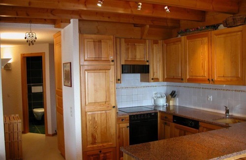 Barboleusaz Apartment | Beautiful, top floor, pet friendly, piste-side apartment with stunning views