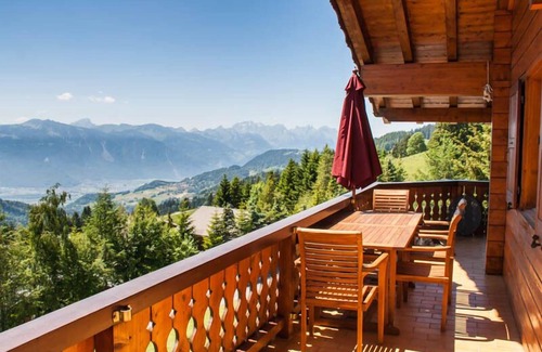 Barboleusaz Apartment | Beautiful, top floor, pet friendly, piste-side apartment with stunning views