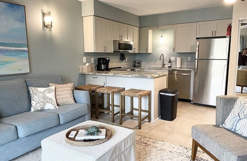 North Ocean City Condo | Beautiful, totally remodeled 1 bedroom, 2 full bathroom condo just steps to the beach!