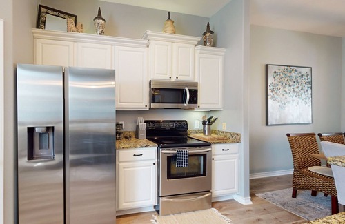Corpus Christi House | Beautiful townhome with pool & central AC - short walk to beach, dog-friendly