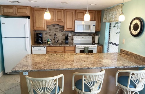 Key Largo House | Beautiful Townhome at Moonbay Key Largo, Pool, Dockage