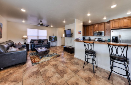 Moab South Valley House | Beautiful townhome with stunning views, two master suites, sleeps 6