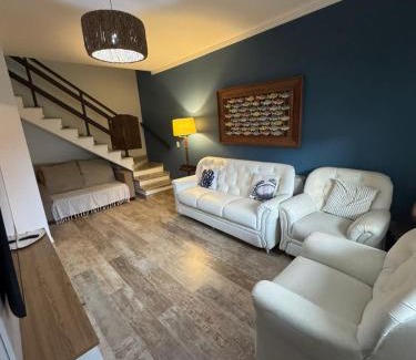 Itagua House | Beautiful triplex house in a spectacular local condominium