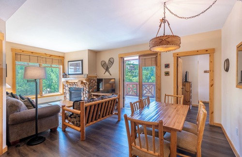 Copper Mountain Village Condo | Beautiful Tucker Mountain Lodge 2 bedroom Corner Unit