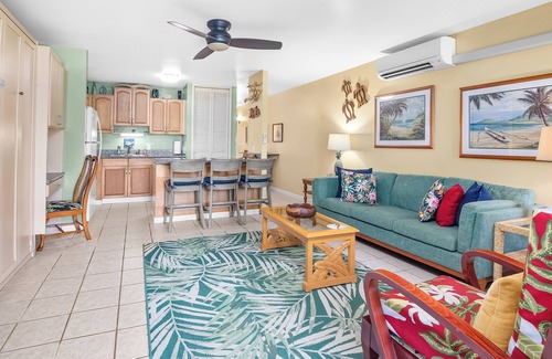 Kahuku Condo | Beautiful Turtle Bay Condo - Full Kitchen and Two Full Bathrooms!